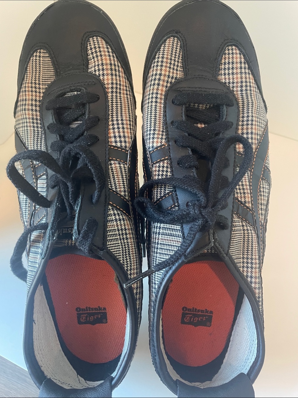 Onitsuka Tiger Mexico 66 Sneakers in Gray Tartan Check/Glen Plaid! HN305.EUC